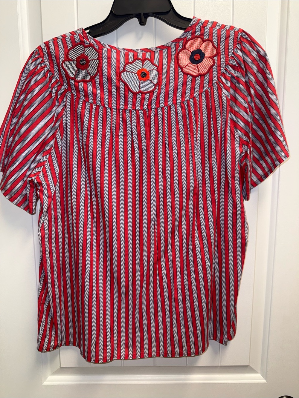 Philosophy Embroidered Floral Stripe Puff Sleeve Blouse Medium NWT - Picture 6 of 10